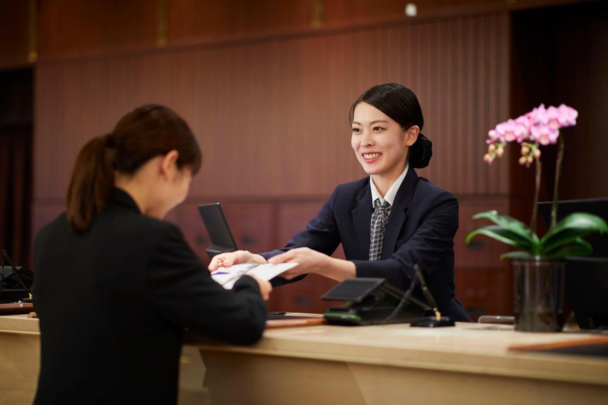Keio Plaza 5* Tóquio